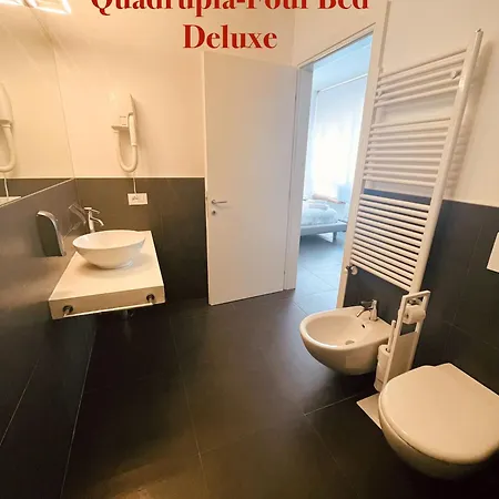 招待所 Dimoras House 3*