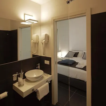 Dimoras House Guest house