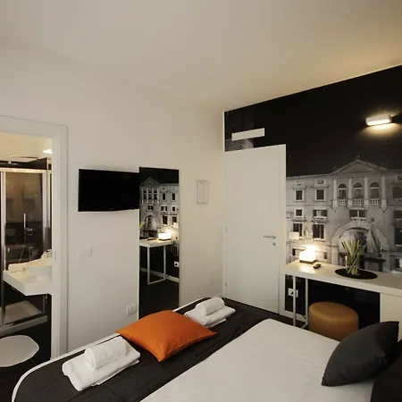 Guest house Dimoras House 2*