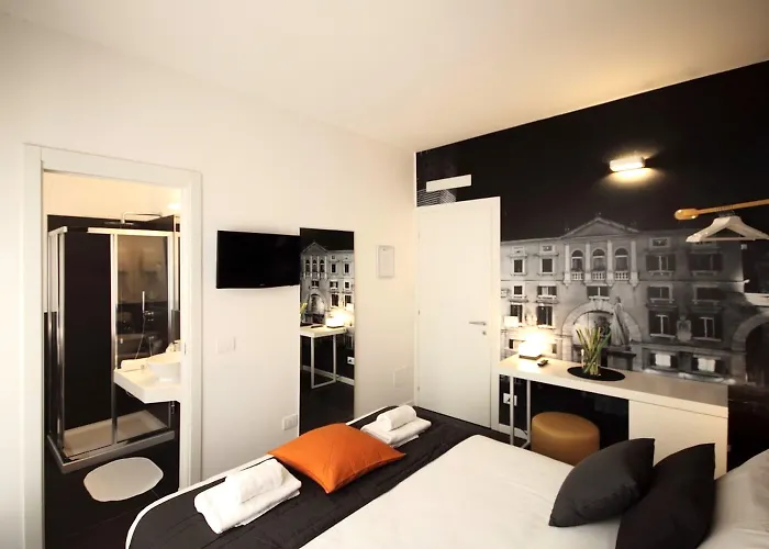 Affittacamere Dimoras House 3*