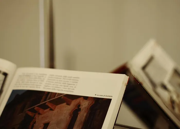 Dimoras House Πανσιόν Βερόνα